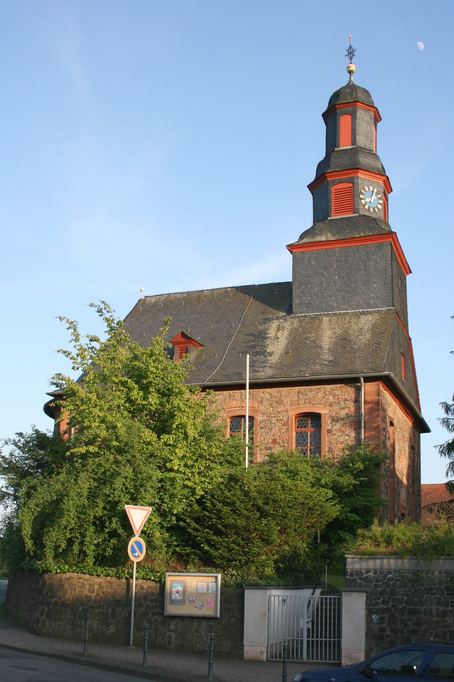 Evangelische Kirche in Neuberg-Ravolzhausen