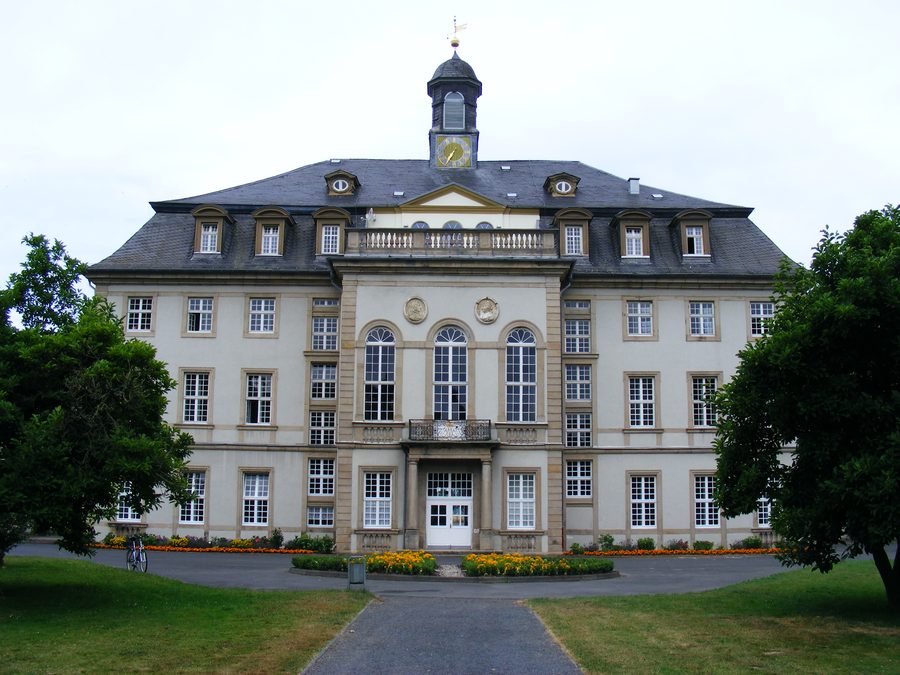 Jagdschloss Wabern in Hessen, Ansicht vom Park