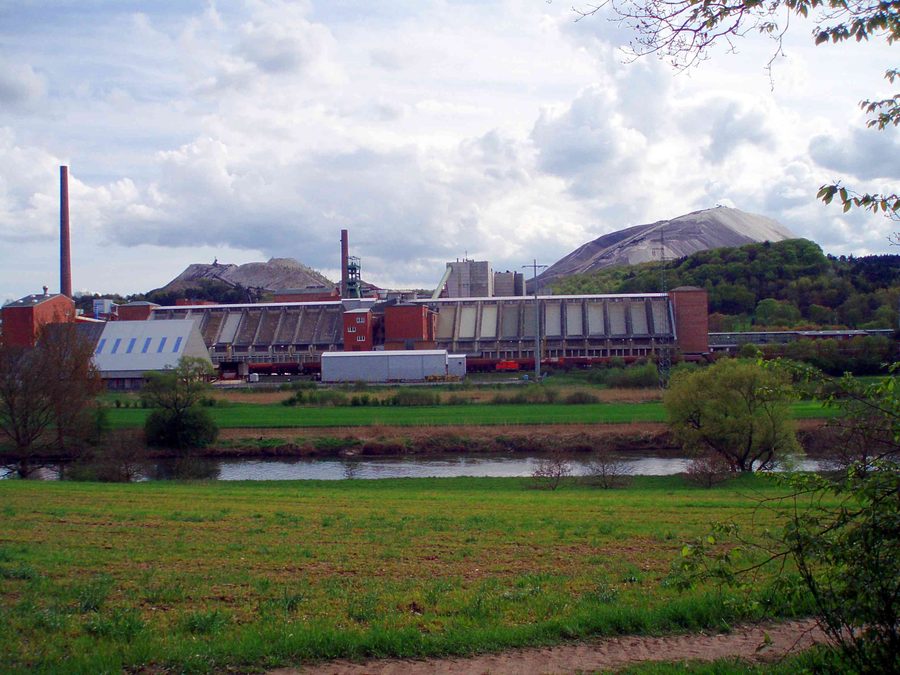 Blick zum Monte Kali bei Heringen