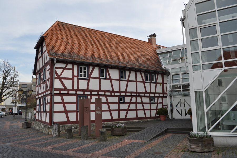 Stadtmuseum und Standesamt am Eschenplatz in Eschborn