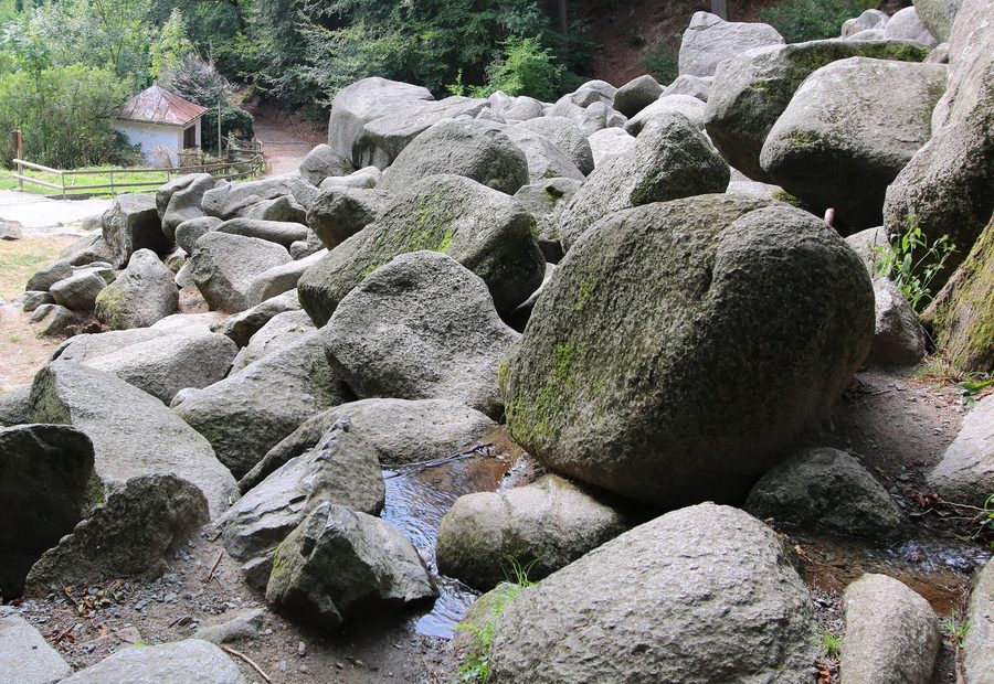 Felsenmeer in Lautertal-Reichenbach im Vorderen Odenwald