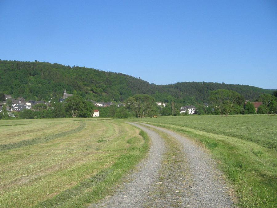 Hatzfeld (Eder) mit Umgebung